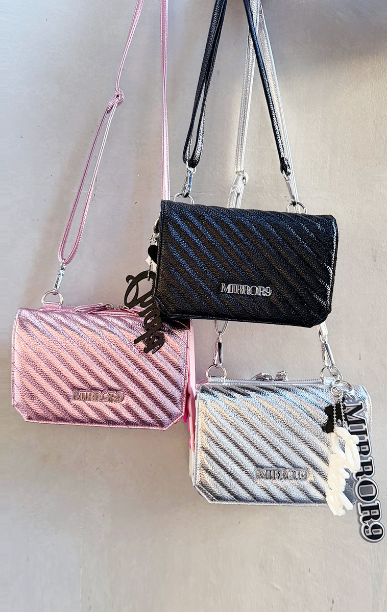 【MIRROR9】 バッグパック 黒とピンク Multi wallet bag/3color – MIRROR9