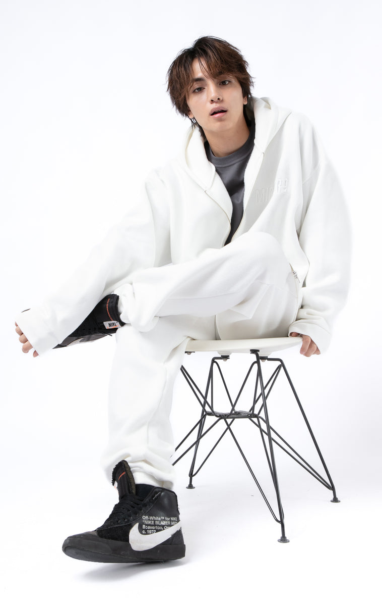 50%OFF】裏起毛Embroidery zip hoodie/3color – MIRROR9