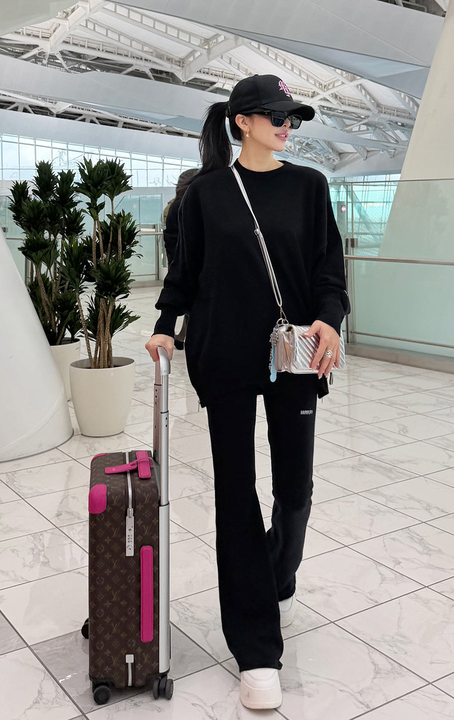 NEW ARRIVALS – MIRROR9