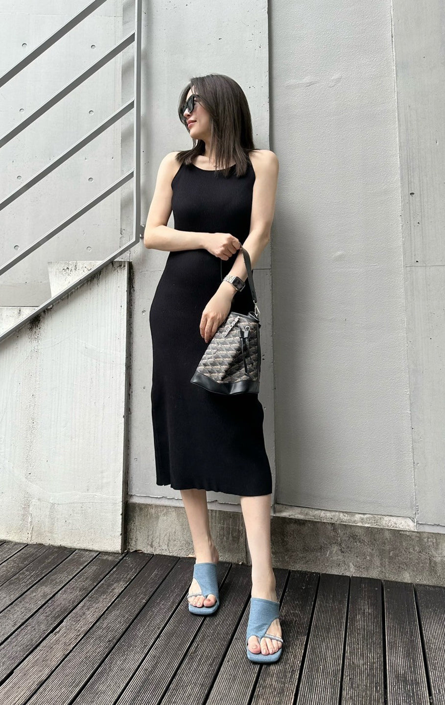 DRESSES – MIRROR9